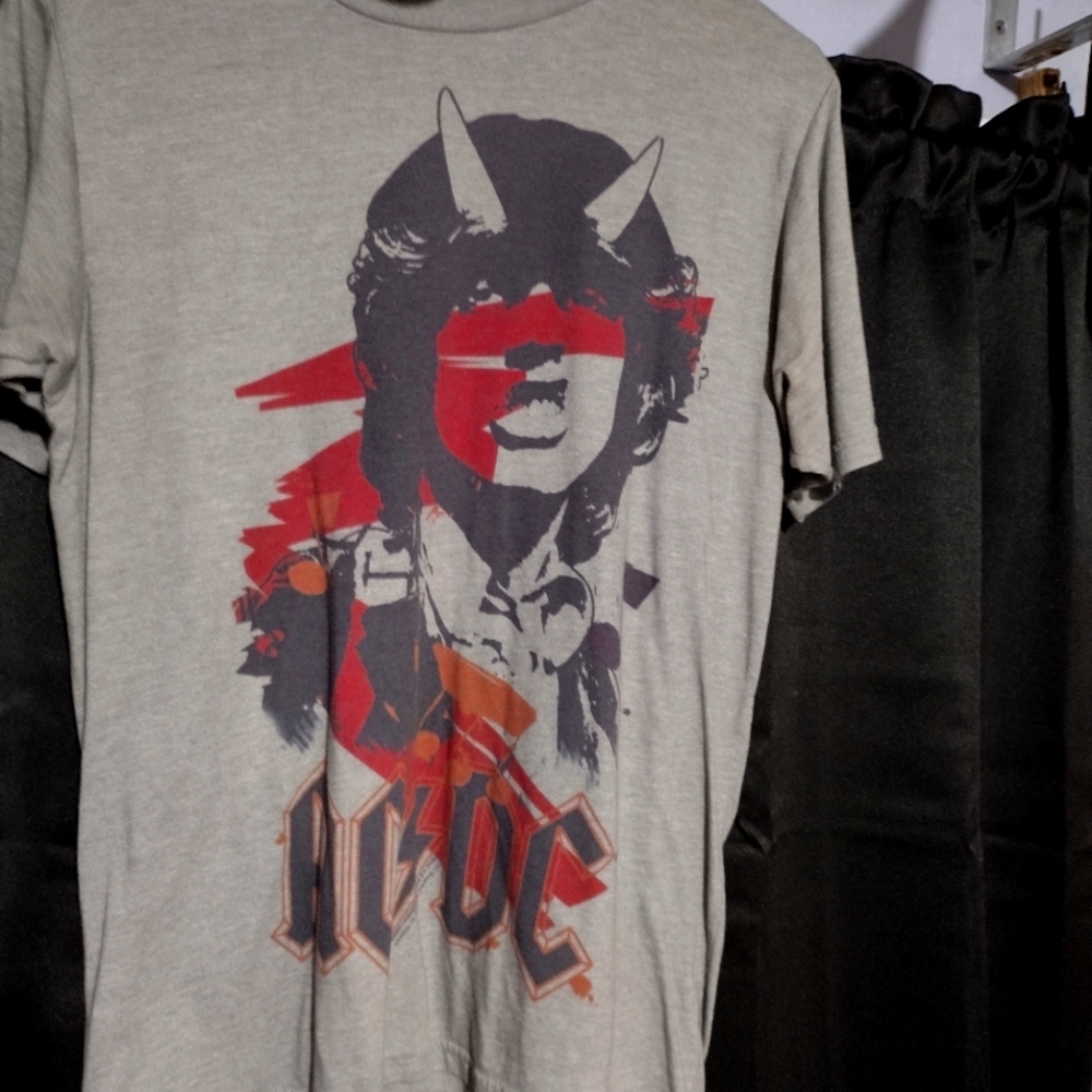 Classic acdc shirt